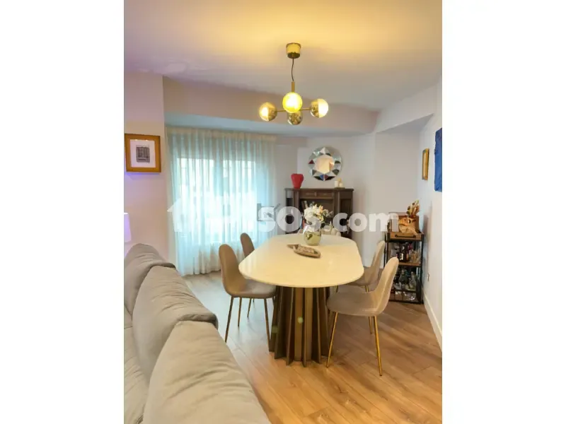 Dining Room - Modern Flat with Balcony in León