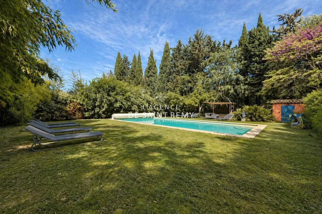 Piscine - Mas de Plain-Pied avec Piscine à Saint-Rémy-de-Provence