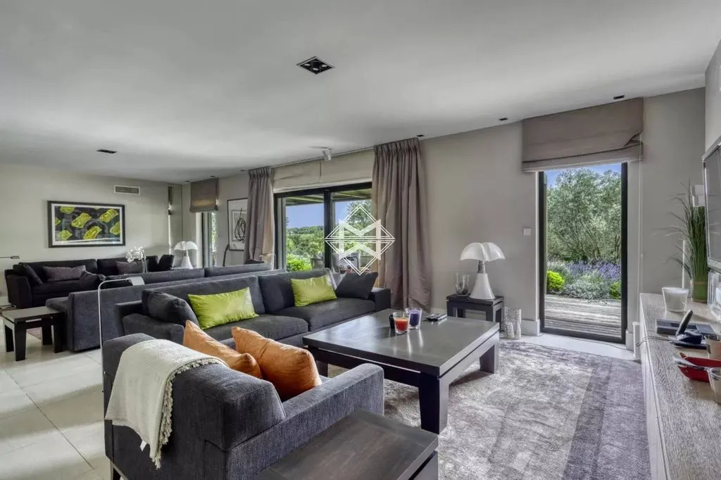 Elutuba - Luxury Villa with Pool in Ramatuelle