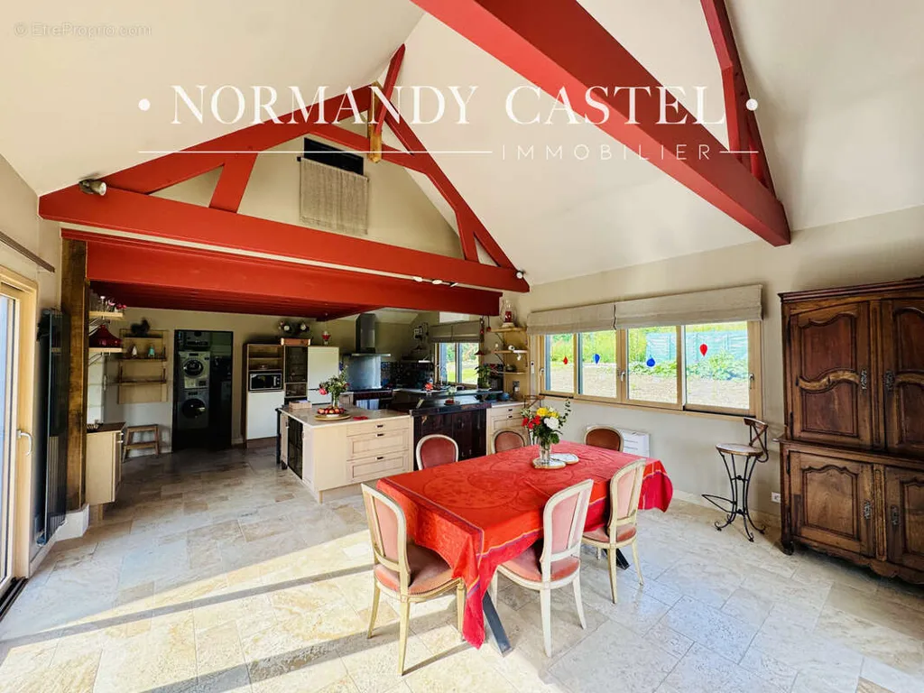 Salle à manger - Longère Modernisée entre Honfleur et Trouville-sur-Mer