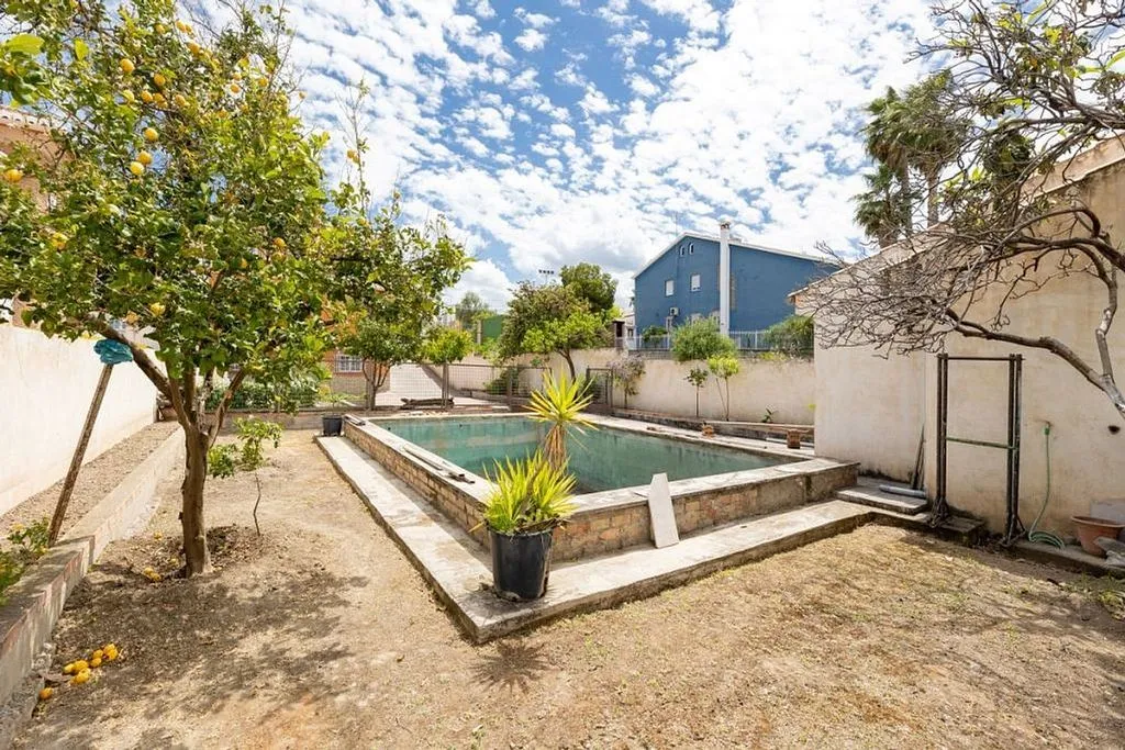 Piscina - Chalet with Pool and Terrace in Huétor Vega
