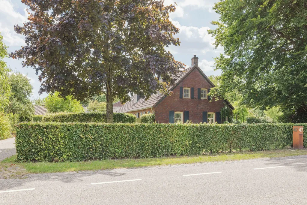Extérieur - Characterful Farmhouse with Pool in America
