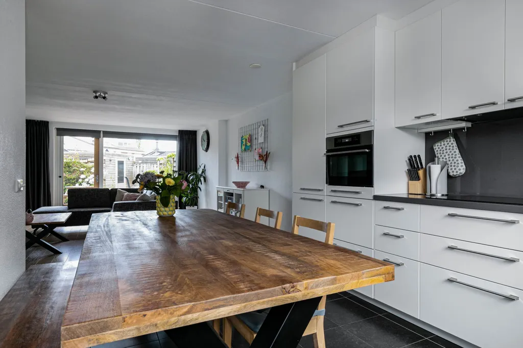 Sala da pranzo - Spacious Semi-detached House with Garden in Middelaar