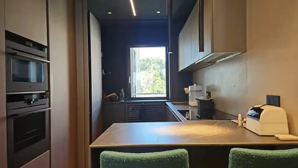 Cuisine - Semi-Panoramic Apartment in Via Posillipo, Naples