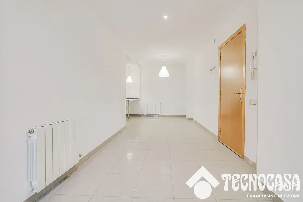 hallway_entrance