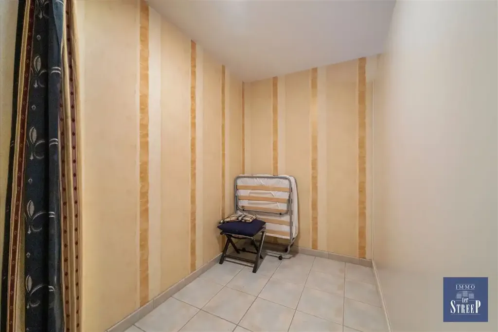 other_room