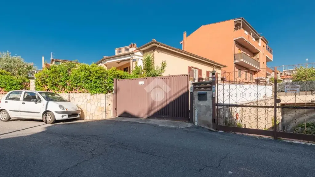 Välivaade - Ground Floor Apartment with Garden in Rome