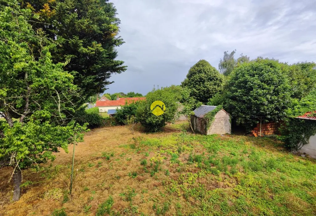 Giardino - Berrichonne Longère with Dependent Spaces in Précy