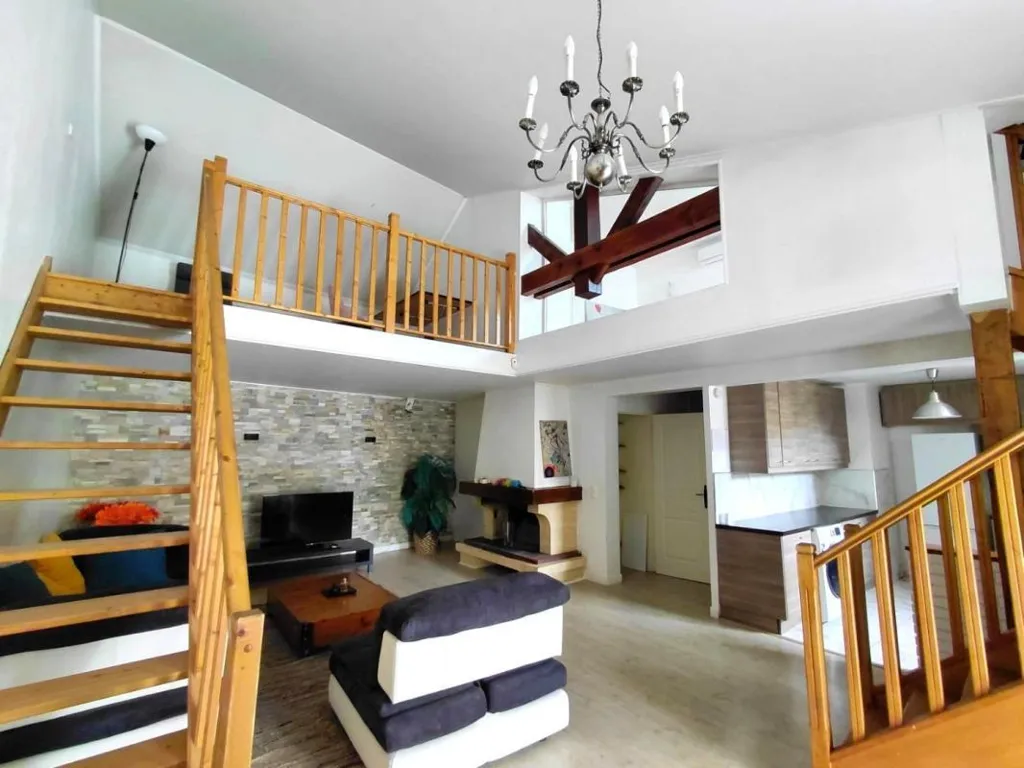 Séjour - Duplex avec terrasse à Saint-Ouen-l'Aumône