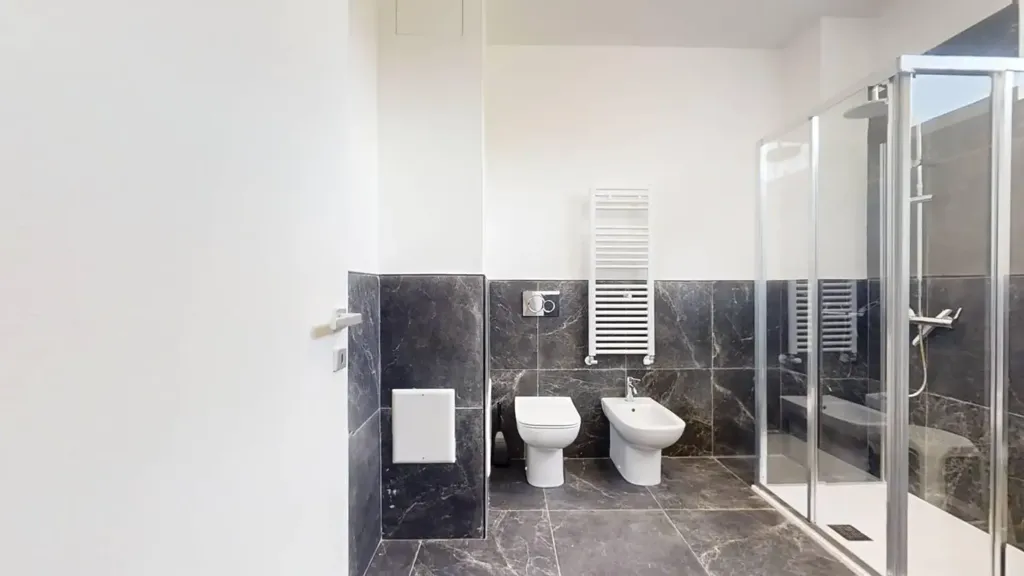 Salles de bain - Restored Studio with Kitchen in Mestre Centre