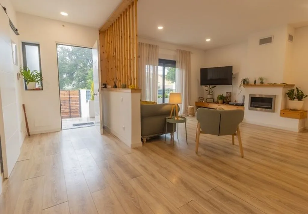 Elutuba - Fully Renovated Villa with Pool in Amora