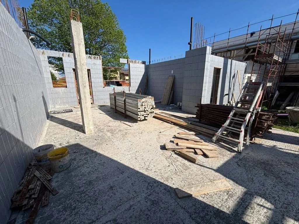 Extérieur - New Villa with Pool in Olgiate Comasco