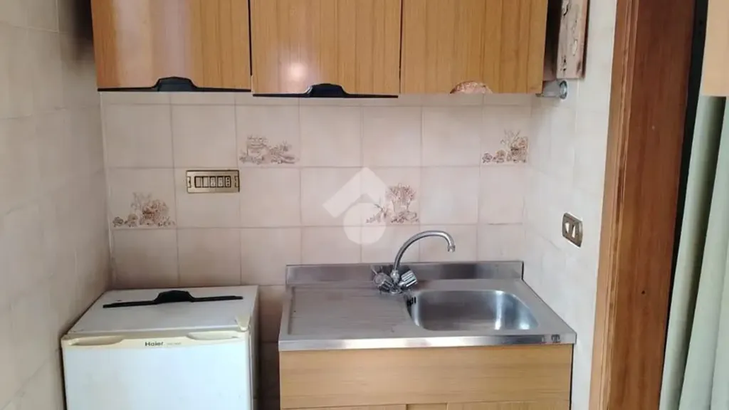 Cuisine - Armed 2-Bedroom Apartment with Balcony in Atripalda