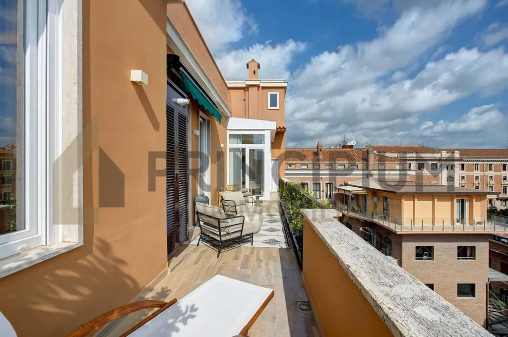 Terrasse - Luxury Penthouse with Terrace in Rome