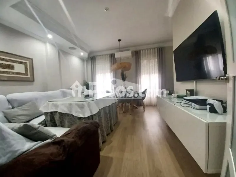 Séjour - Duplex with Patio in Don Benito