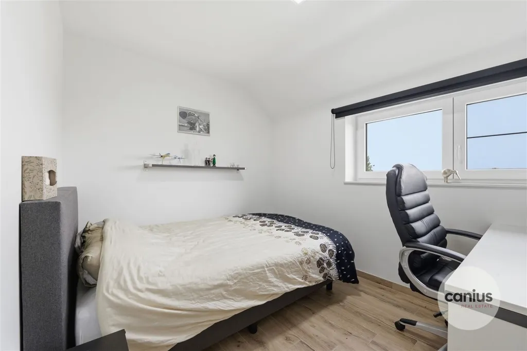Magamistoad - Energy-Efficient House with Elevator in Landen