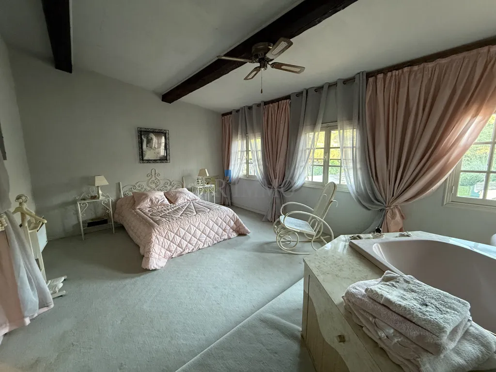 Chambres - Villa avec Piscine à Sainte-Maxime