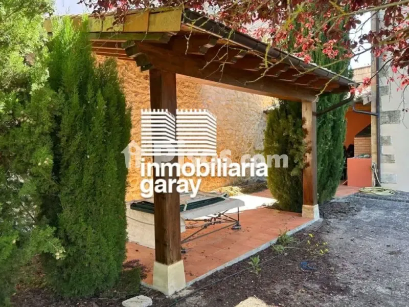 Terrass - Stately House with Terrace in Torme