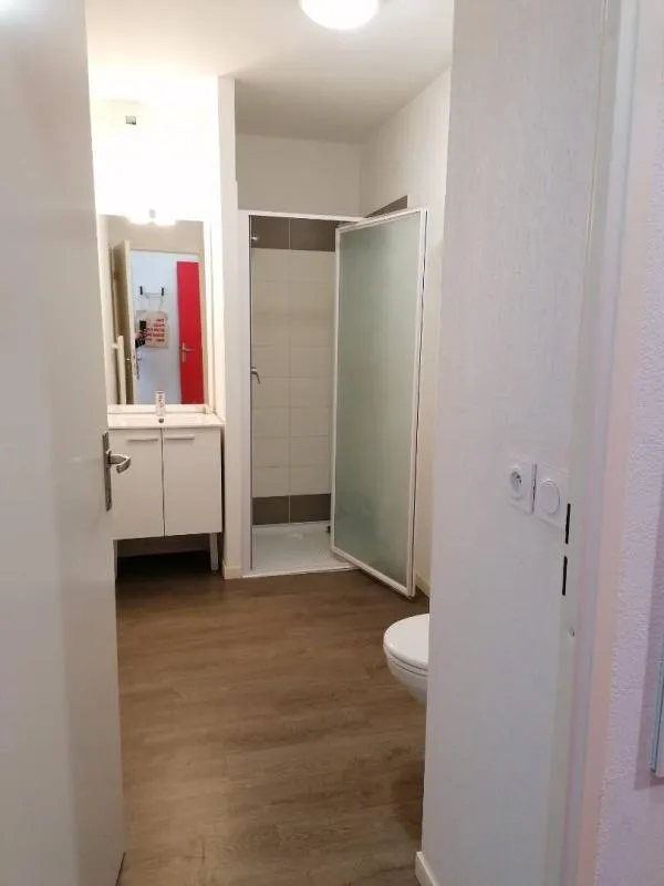 Bagni - Studio with Workspace in UXCO H2O Residence