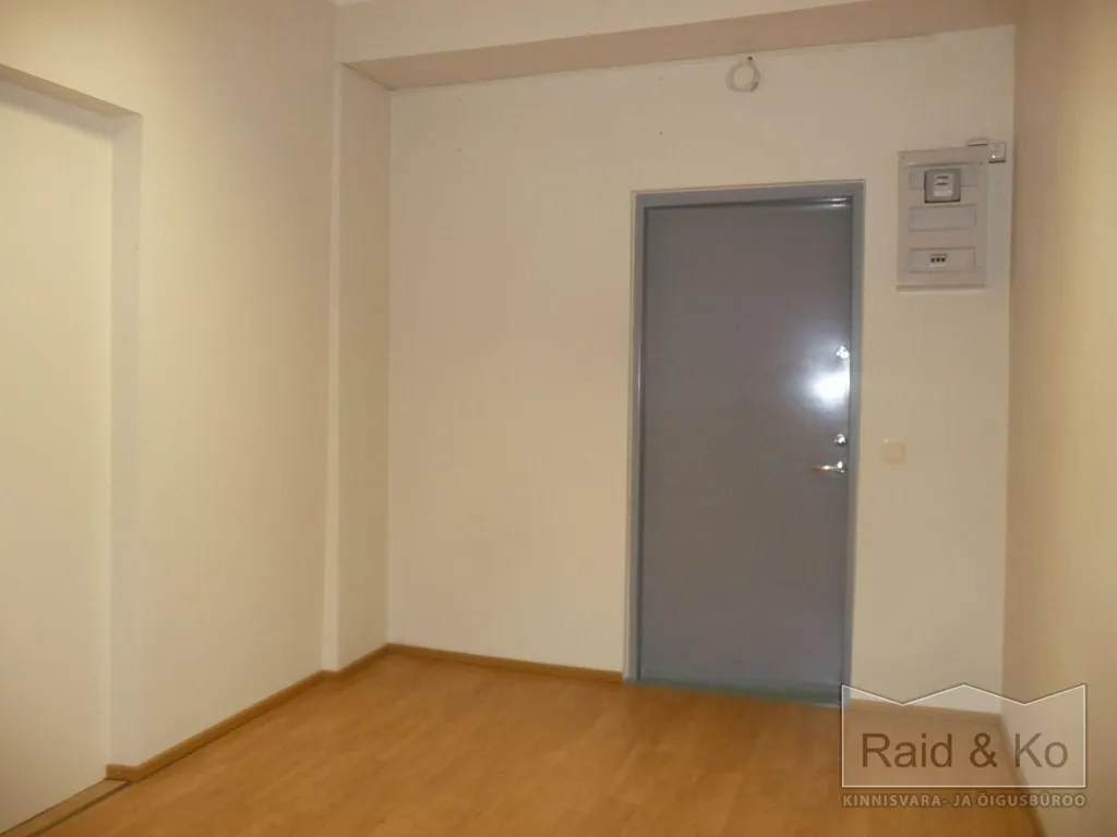 Esik - Office Space with Garden Access in Tallinn