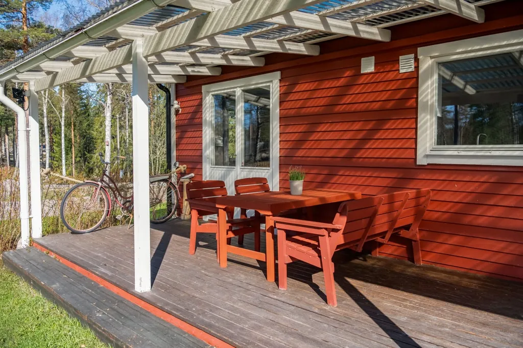Terrass - 1-Storey Villa with Sea Access in Söderhamn Archipelago