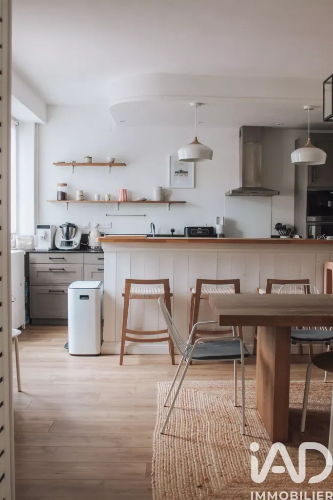 Kitchen - City Centre House with Garden in La Rochelle