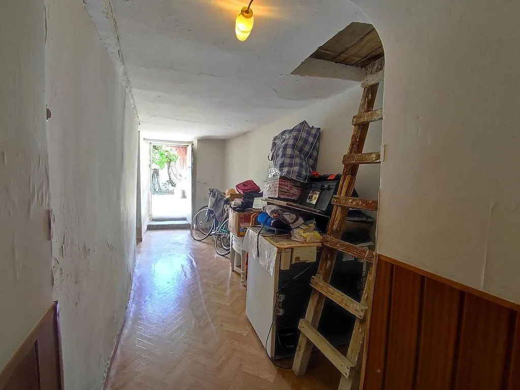 Toad - Rustic House with Patio in Puente Duero