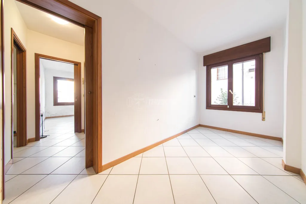 Esik - Trilocale with Private Garden in Abano Terme