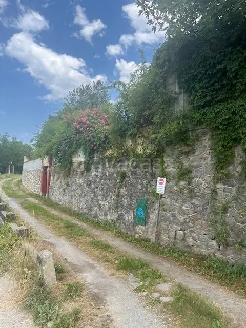 Garden - Historic Villa with Mountain View in Roccavione
