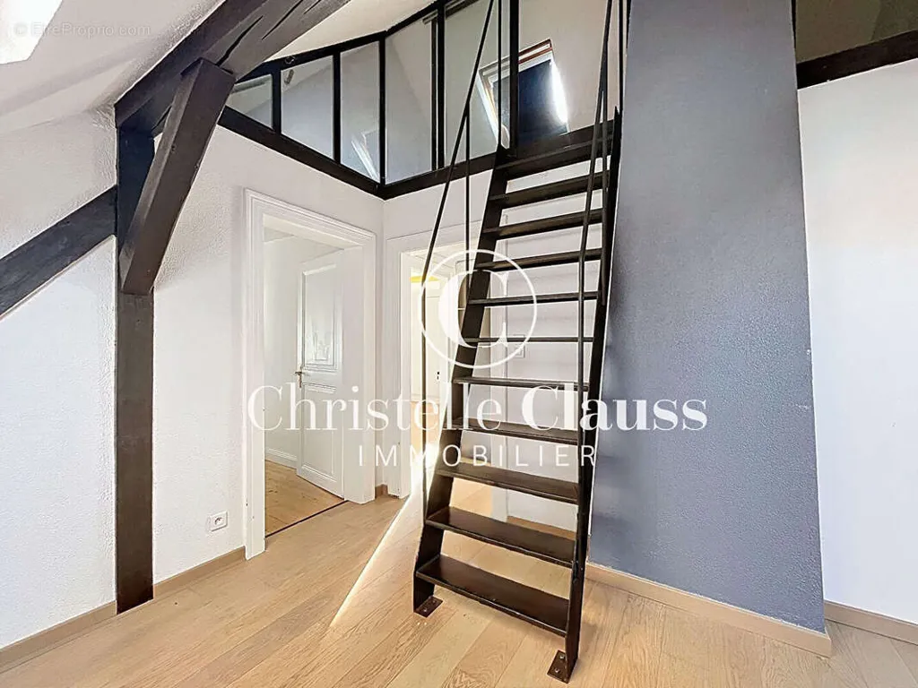 Pièces - Duplex 5 Pièces avec Garage à Bischheim