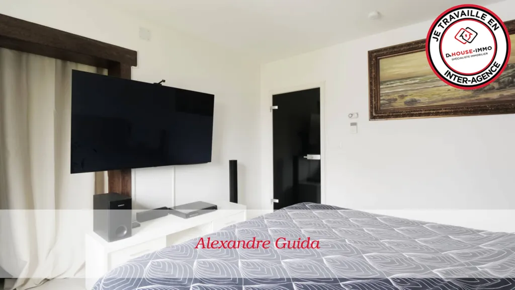 Bedrooms - 8-Piece House with Jacuzzi in Sarralbe