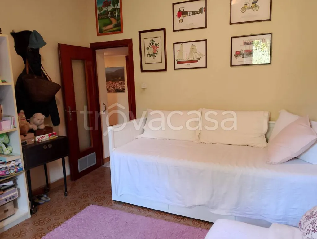 Bedrooms - Independent Villa with Private Garden in Barge