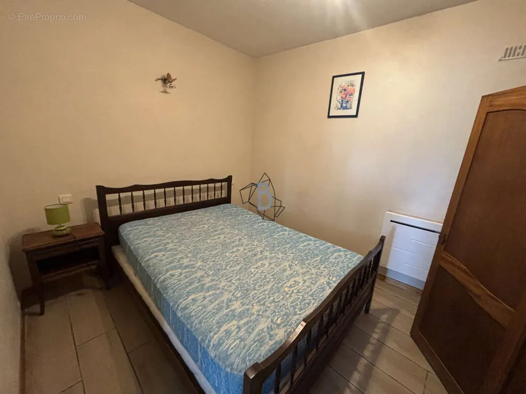 Chambres - Ensemble Immobilier avec Deux Logements à Carmaux