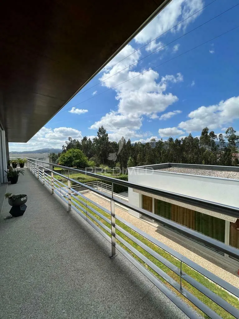 Balcon - Luxury Villa with Pool in Guimarães