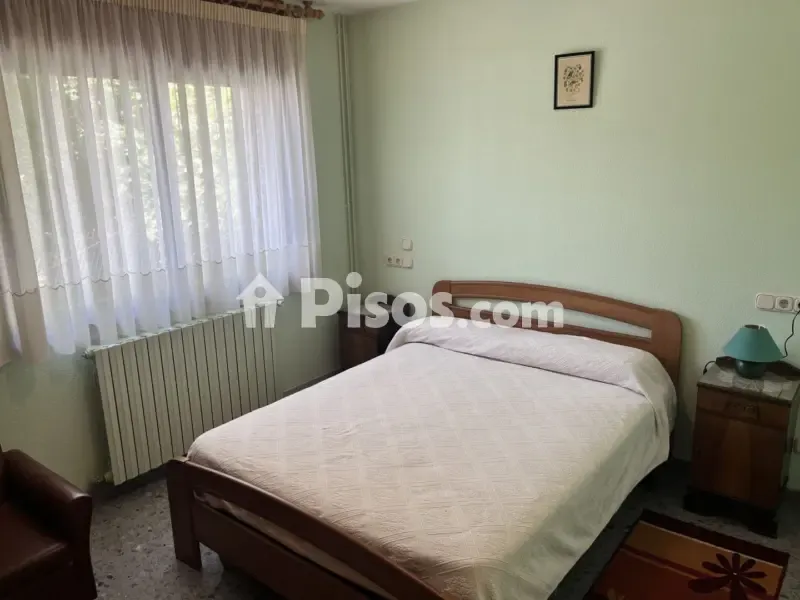 7 magamistoaga maja asukohas ES
