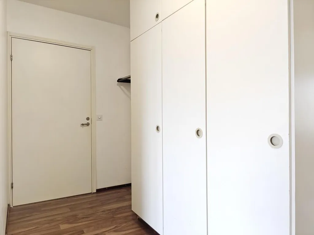 Pièces - Spacious Flat with Balcony in Tampere