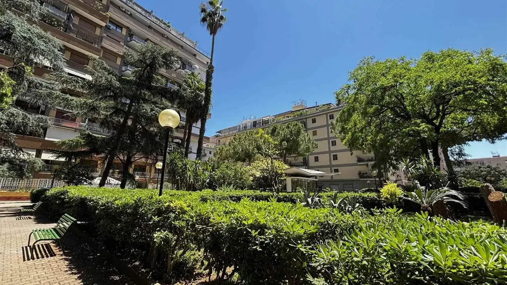 Spacious Apartment with Balcony in Palermo