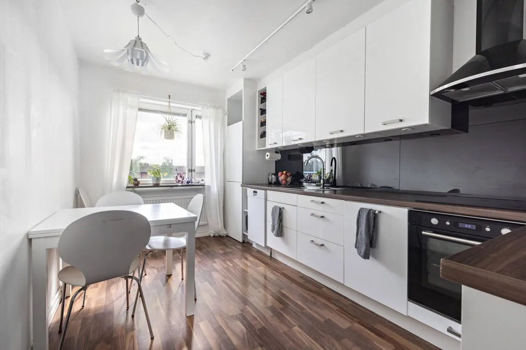 Cuisine - Apartment with Large Balcony in Gustavsberg