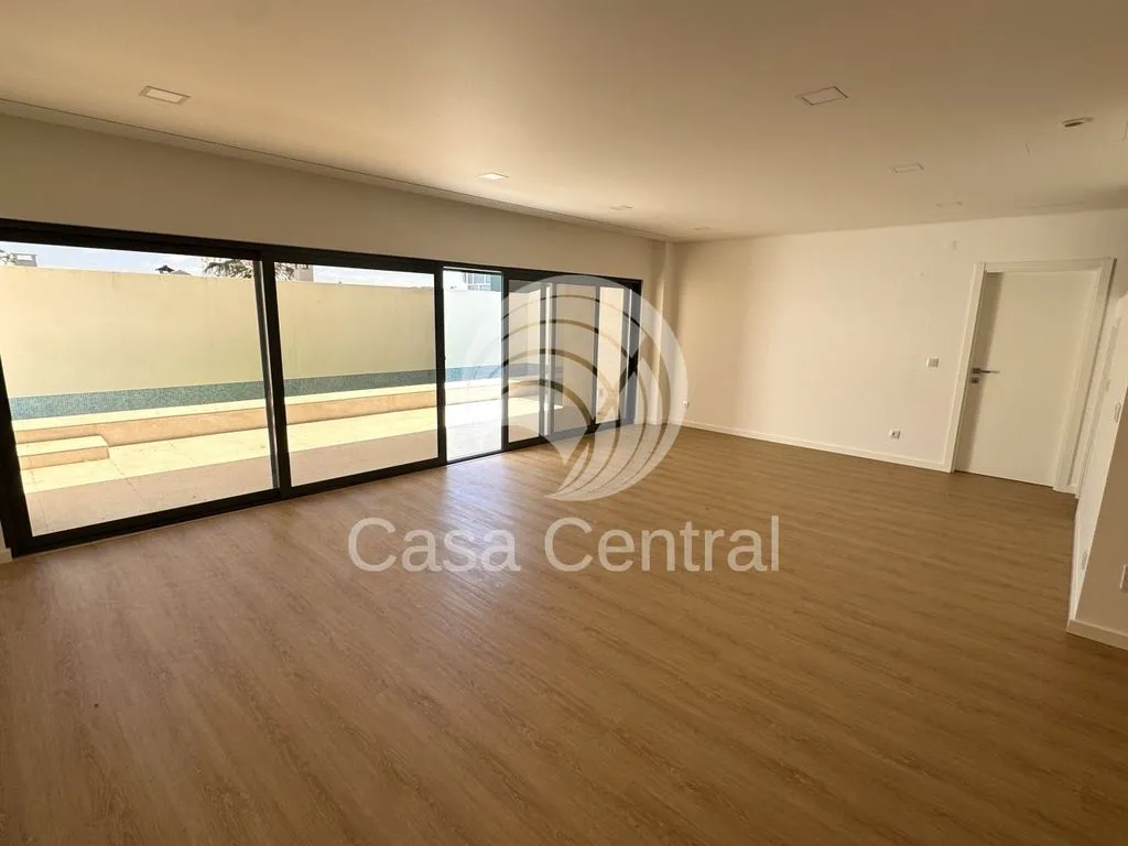 Elutuba - Luxury House with Pool in Loures
