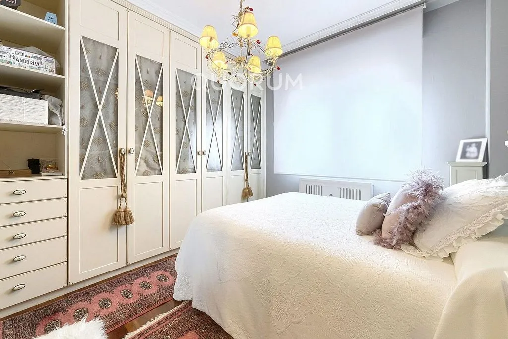 Magamistoad - Spacious Apartment with Balcony in Arrigorriaga