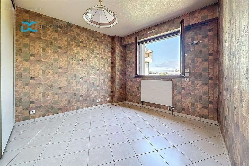 Pièces - Appartement Traversant avec Vue Lac à Thonon-les-Bains