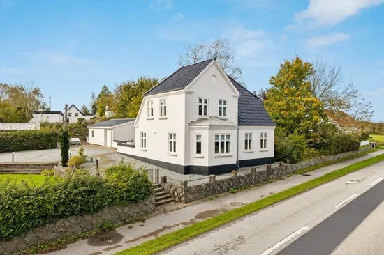 Vista aerea - 1934 Villa with Garden in Sønder-Hostrup