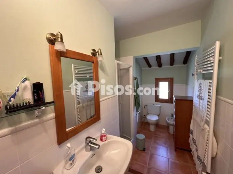 Salles de bain - Historic Finca with Vineyards in Requena