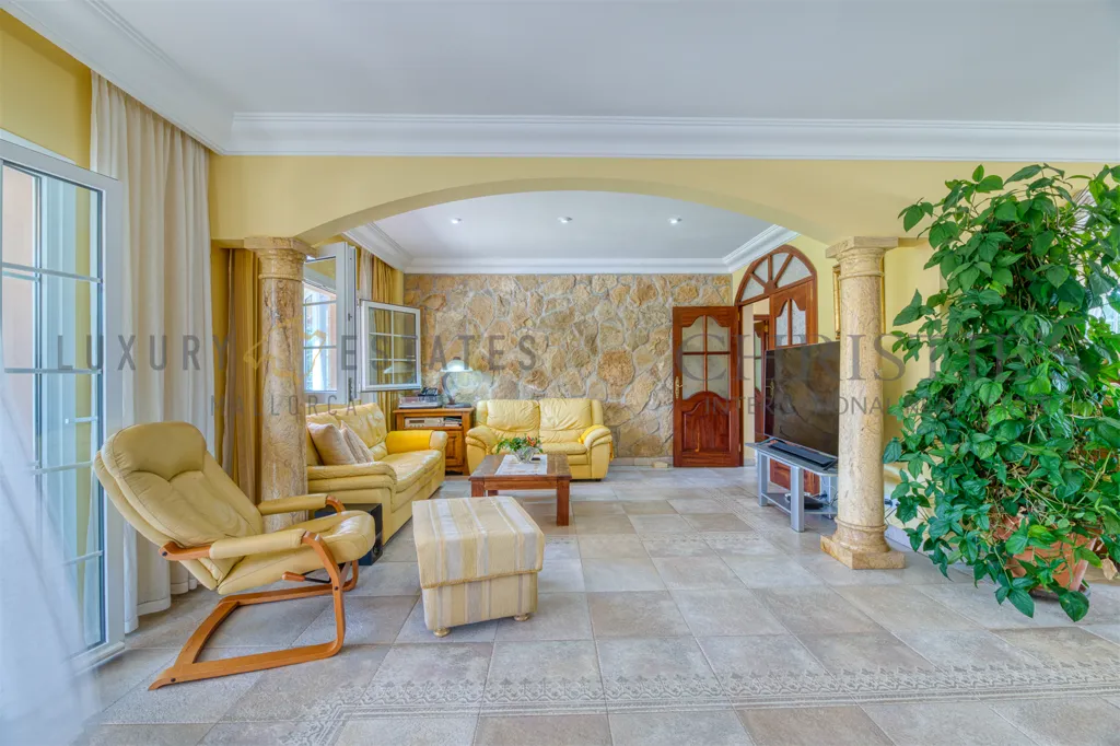 Soggiorno - Mediterranean Villa with Pool in Sa Torre, Mallorca