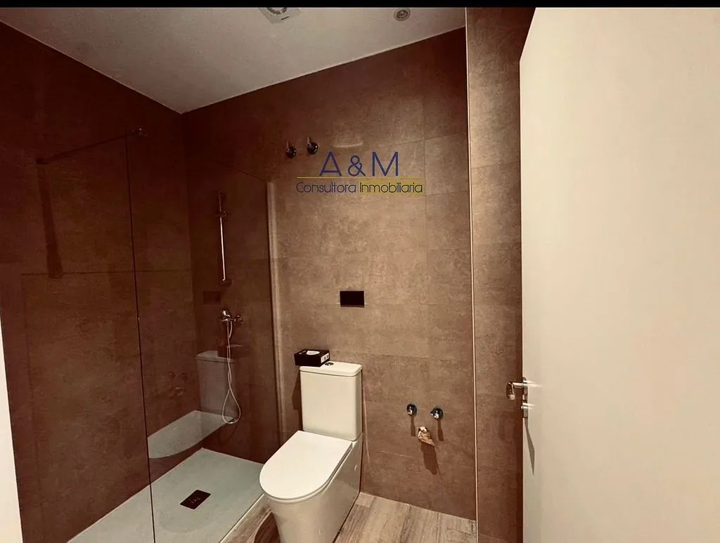 Salles de bain - Ground Floor Flat with Air Conditioning in Valladolid Centre