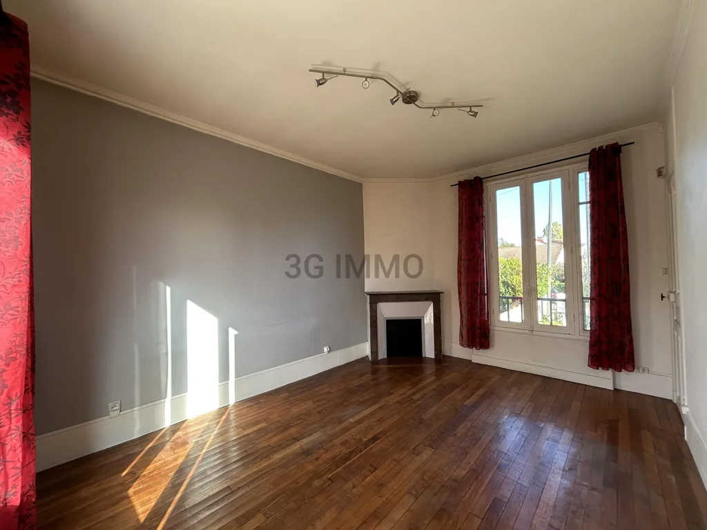 Séjour - Maison Indépendante avec Jardin à Montfermeil