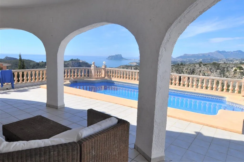 Piscine - Luxury Villa with Sea Views in Benitachell