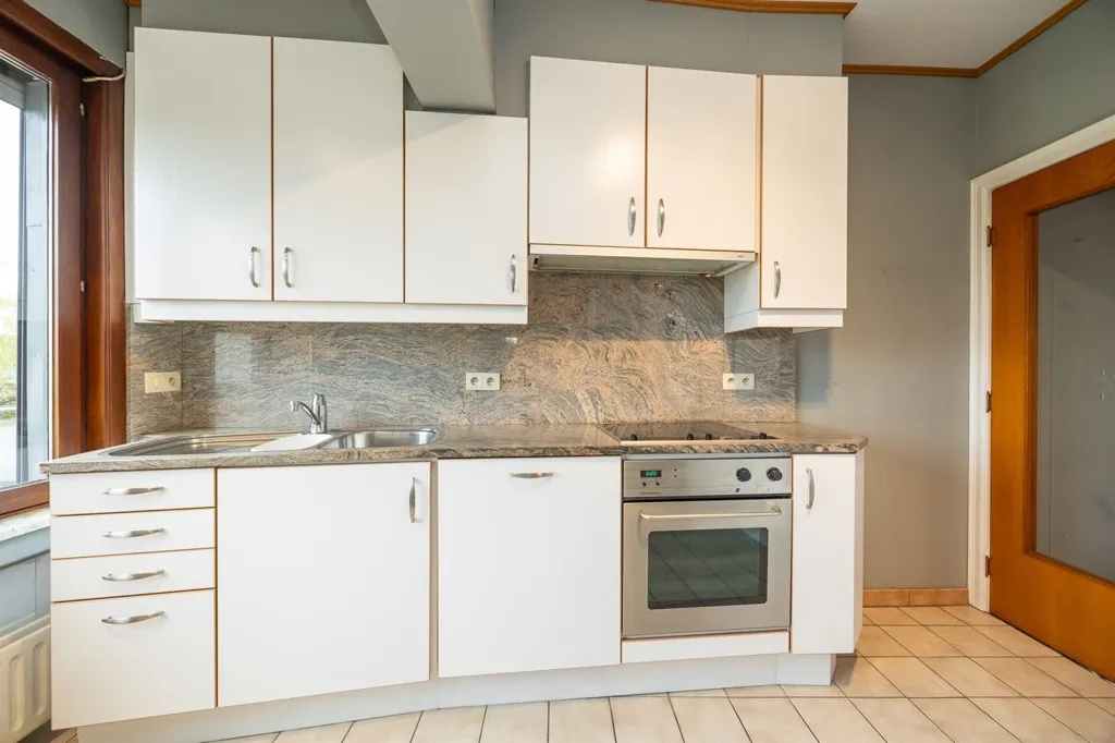 Cuisine - Maison à Rénover avec Garage à Blaasveld