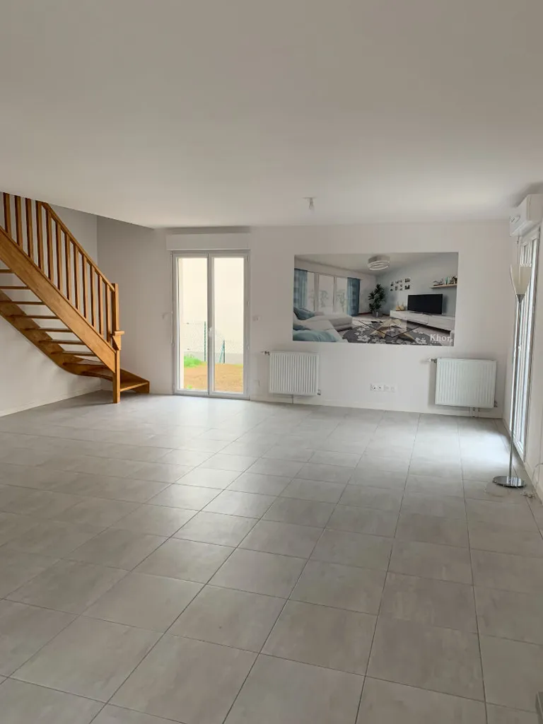 Elutuba - Newly Built House with Garden in Rouillon