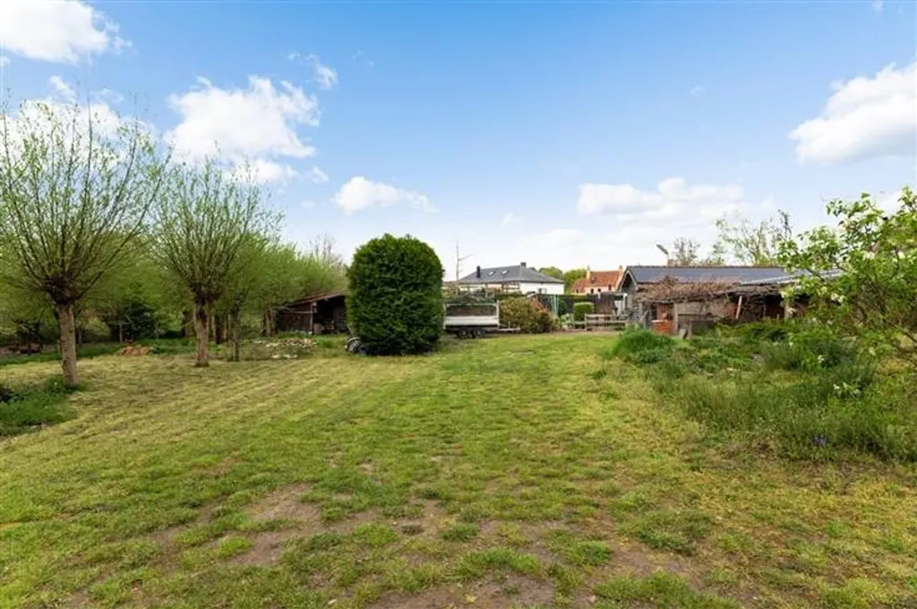 Aed - Multi-Purpose Building with Large Garden in Sinaai